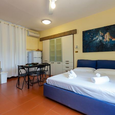 Appartement Amedeo Savoia - Bh 49 à Naples Extérieur photo