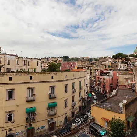 Appartement Amedeo Savoia - Bh 49 à Naples Extérieur photo
